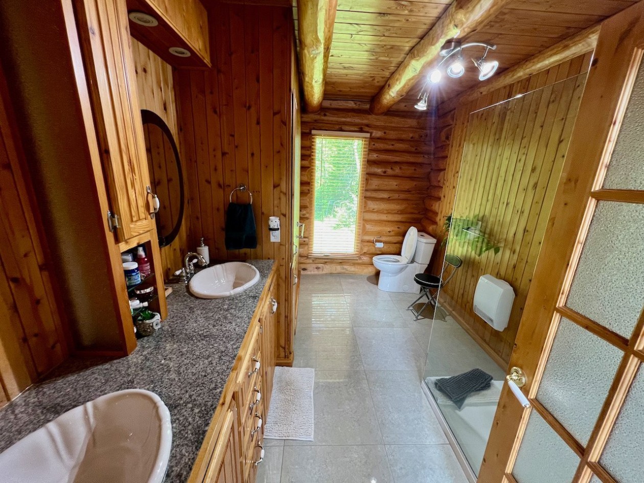 Salle de bains — 110, 1er rang de Massé, Sainte-Angèle-de-Mérici, G0J2H0, Sainte-Angèle-de-Mérici
