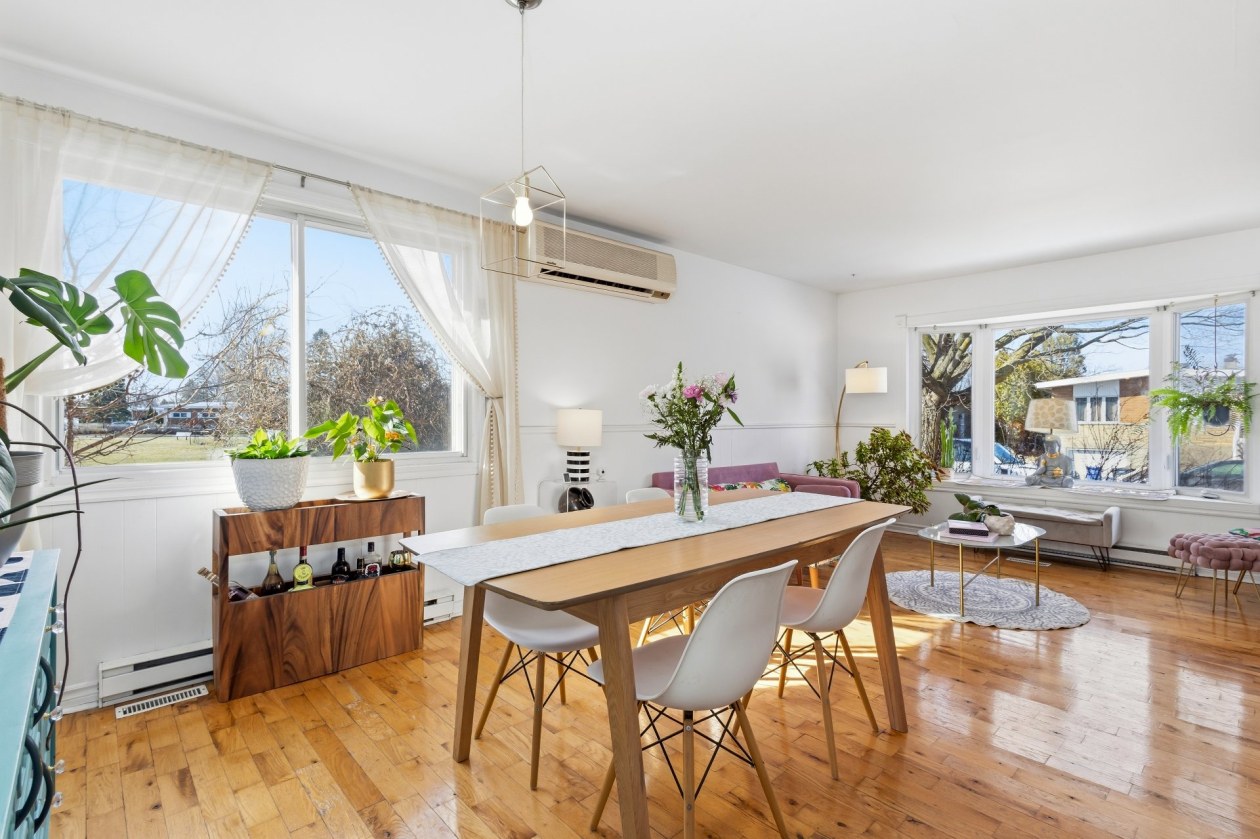 Salle à manger — 261, Rue Albert, Châteauguay, J6K2K5, Châteauguay