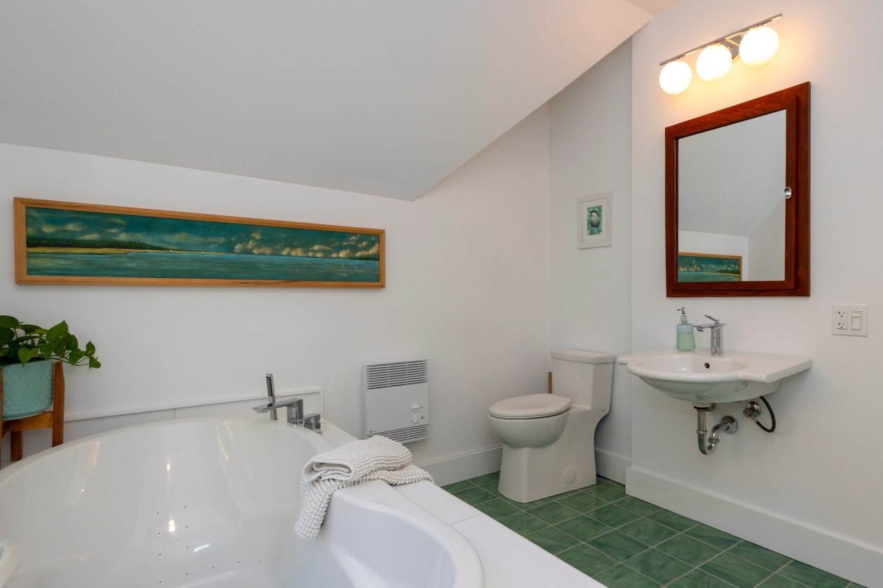 Salle de bains — 1325, Rue Moreau, Prévost, J0R1T0, Prévost