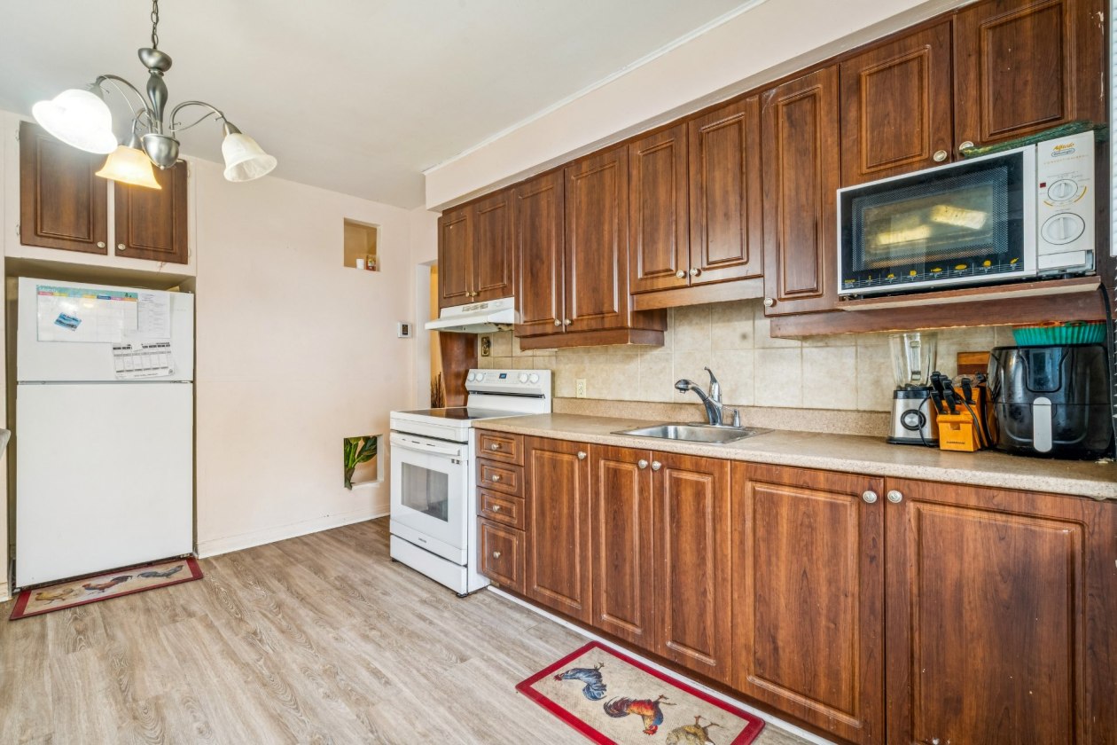 Photo 13 — 10927 - 10931, Av. de Rome, Montréal (Montréal-Nord), H1H4P3, Montréal (Montréal-Nord)