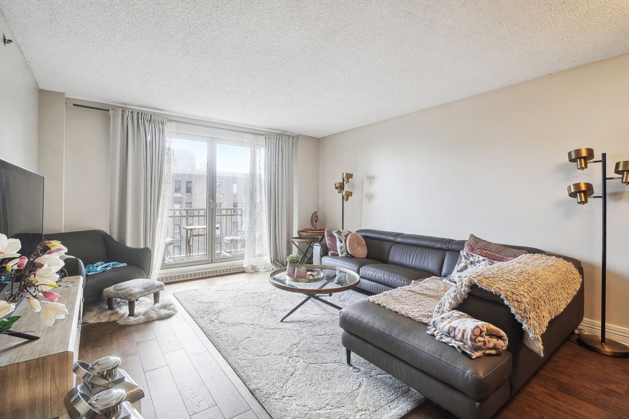 Salon — 1700, Boul. René-Lévesque O., 1203, Montréal (Ville-Marie), H3H2V1, Montréal (Ville-Marie)