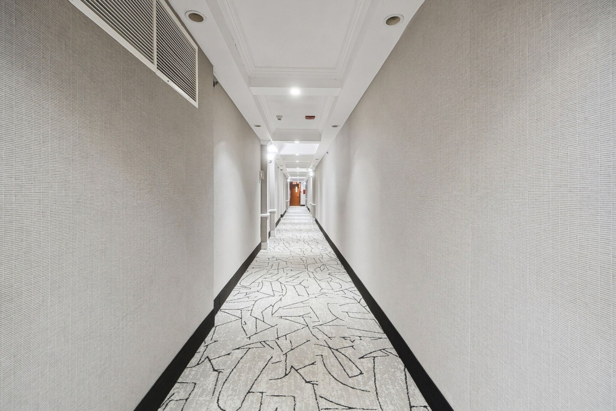 Corridor — 1700, Boul. René-Lévesque O., 1203, Montréal (Ville-Marie), H3H2V1, Montréal (Ville-Marie)