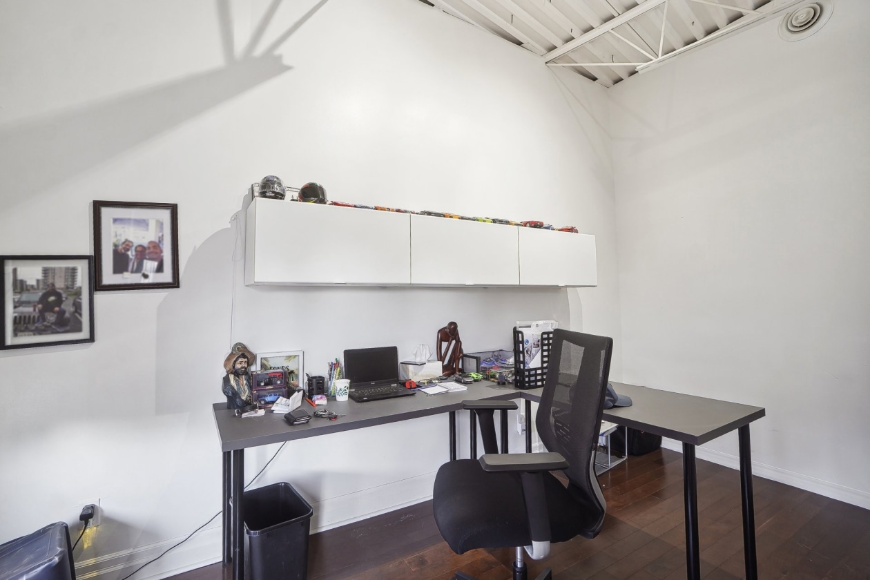 Bureau — 1824, Rue Notre-Dame O., 202, Montréal (Le Sud-Ouest), H3J1M5, Montréal (Le Sud-Ouest)