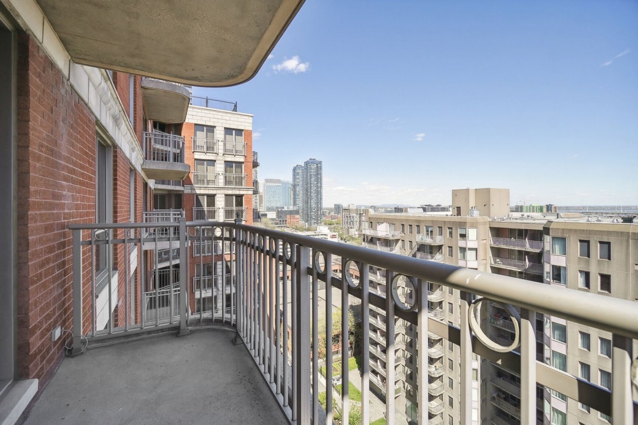 Balcon — 1700, Boul. René-Lévesque O., 1501, Montréal (Ville-Marie), H3H2V1, Montréal (Ville-Marie)