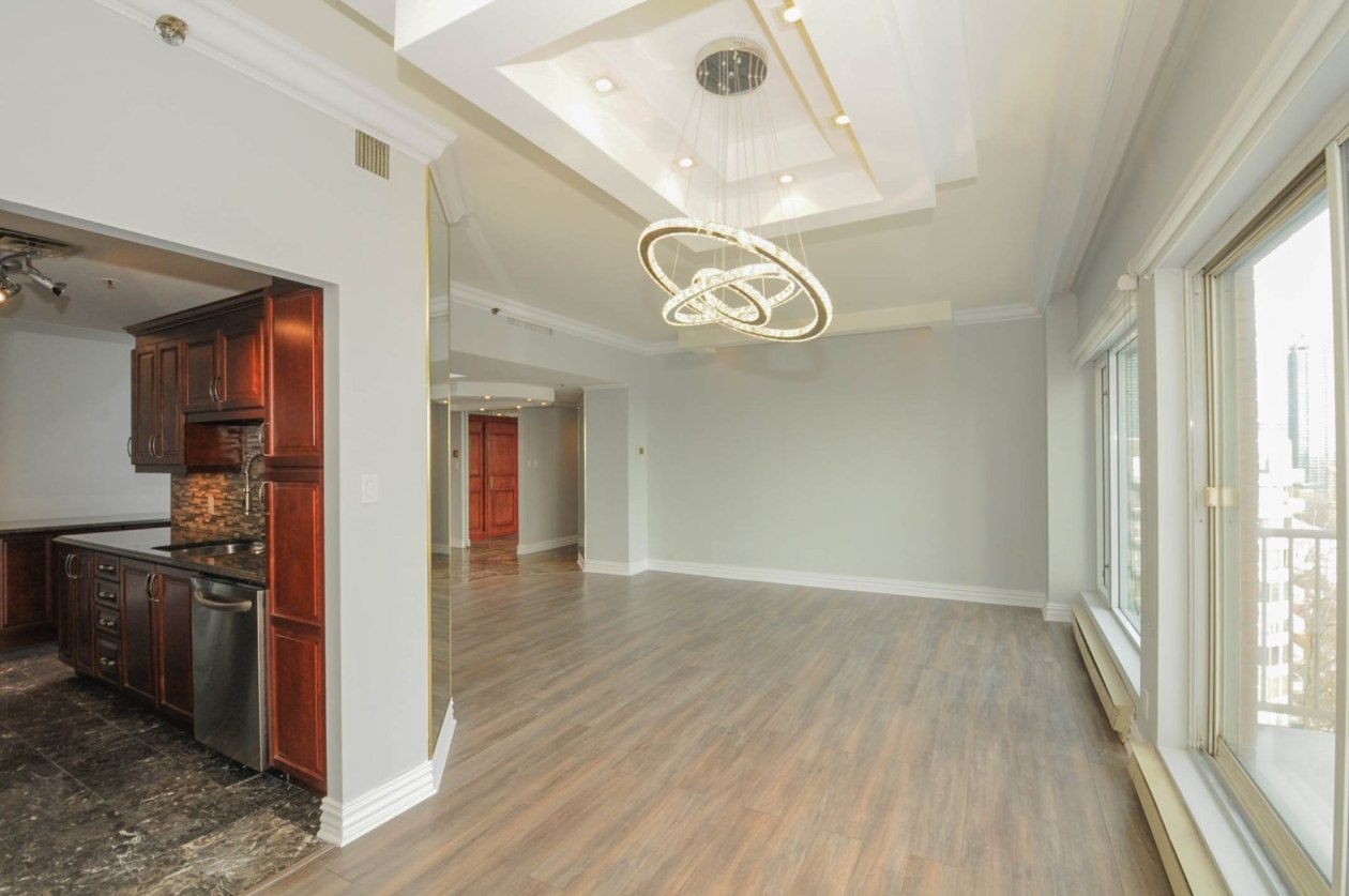 Salle à manger — 1070, Rue St-Mathieu, 1205, Montréal (Ville-Marie), H3H2S8, Montréal (Ville-Marie)