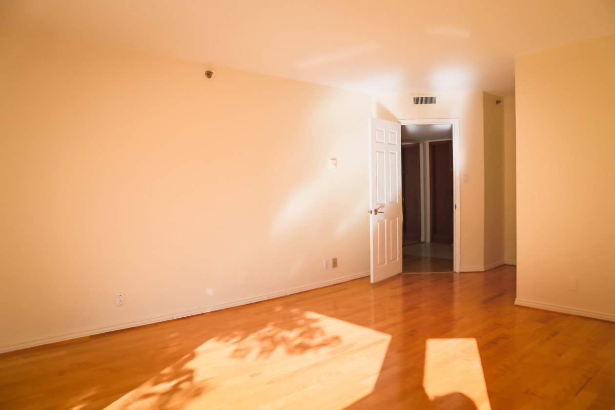 Chambre à coucher principale — 1080, Rue St-Mathieu, 201, Montréal (Ville-Marie), H3H2S8, Montréal (Ville-Marie)