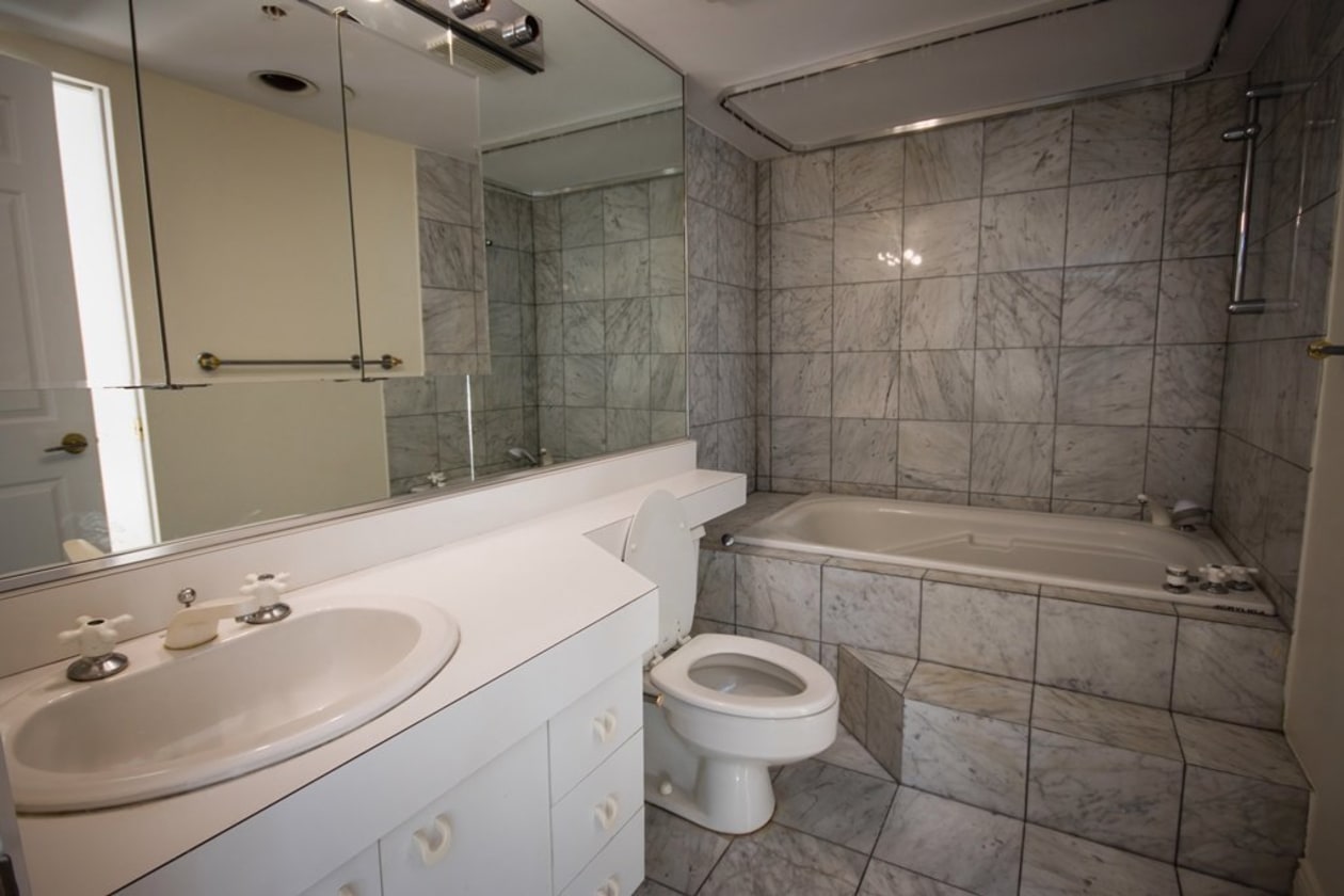 Salle de bains — 1080, Rue St-Mathieu, 201, Montréal (Ville-Marie), H3H2S8, Montréal (Ville-Marie)