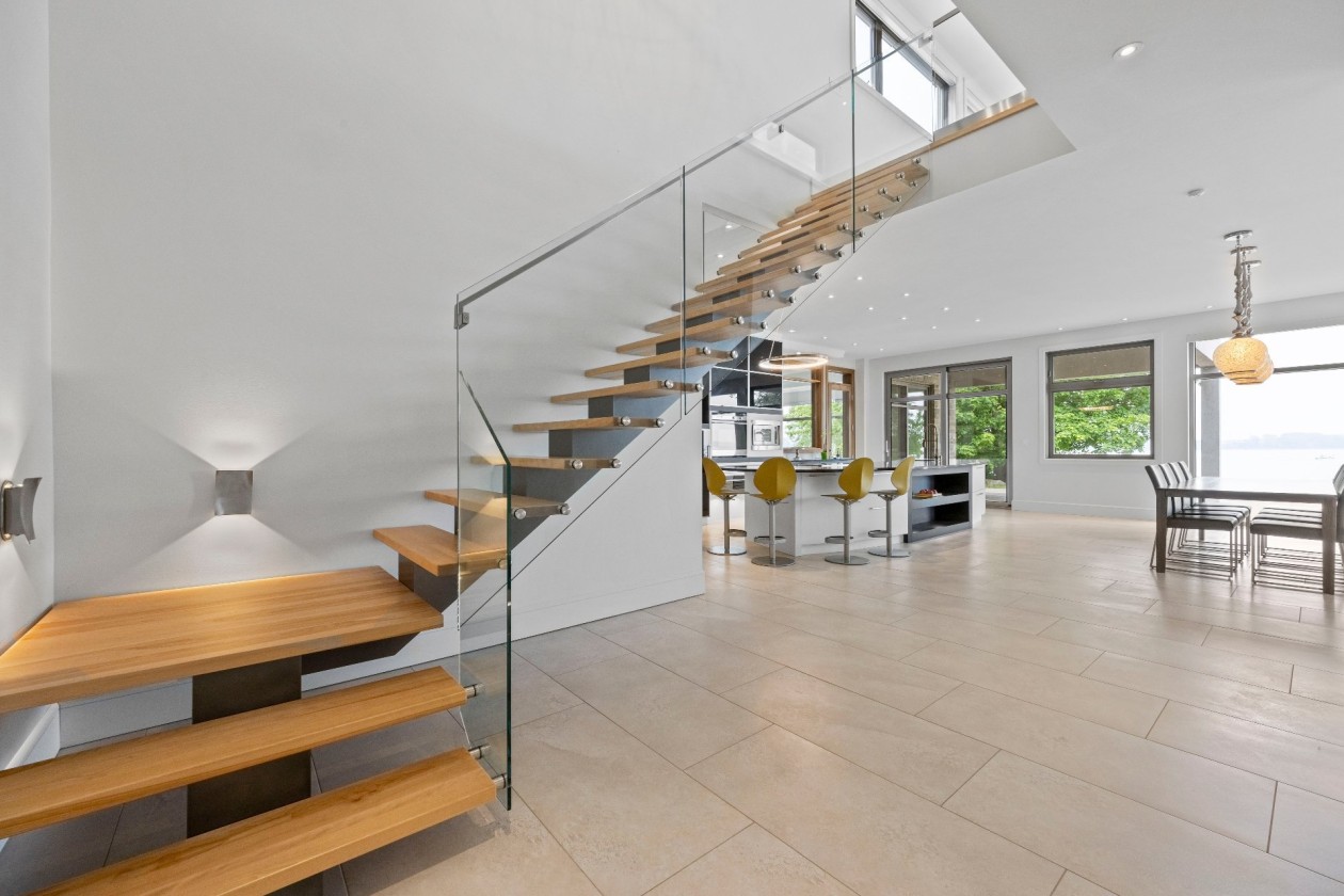 Escalier — 210, Ch. de la Rive-Boisée, Saint-Ignace-de-Loyola, J0K2P0, Saint-Ignace-de-Loyola