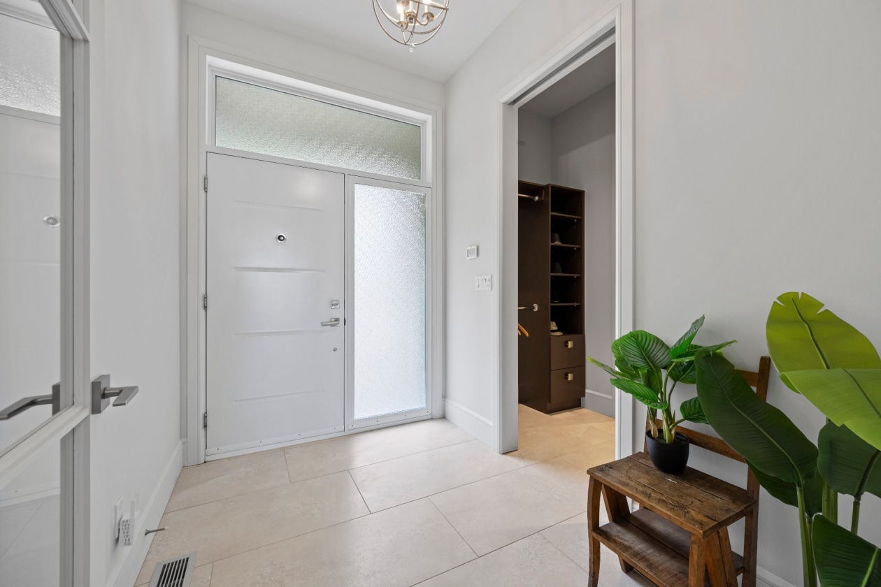 Hall d'entrée — 210, Ch. de la Rive-Boisée, Saint-Ignace-de-Loyola, J0K2P0, Saint-Ignace-de-Loyola