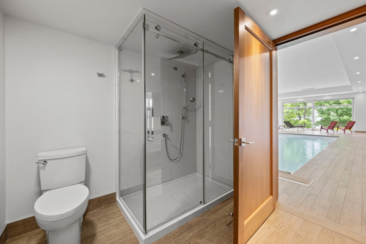 Salle de bains — 210, Ch. de la Rive-Boisée, Saint-Ignace-de-Loyola, J0K2P0, Saint-Ignace-de-Loyola