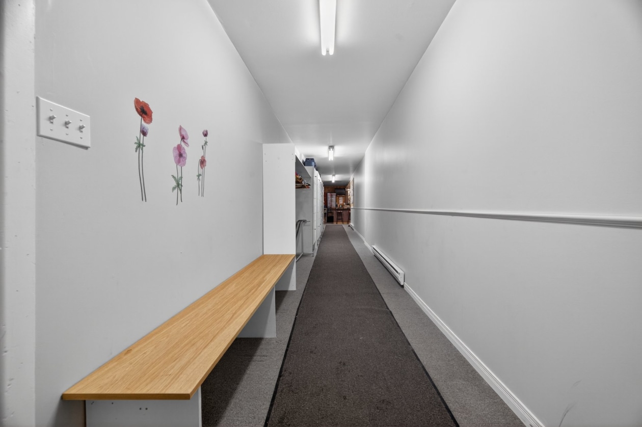 Hall d'entrée — 10, Rue du Couvent, Price, G0J1Z0, Price
