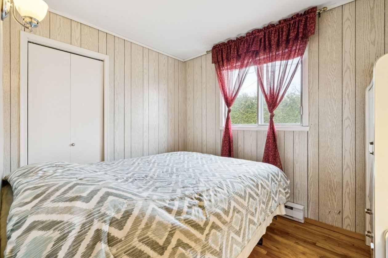Chambre à coucher — 1799A, Rue Delorme, Laval (Vimont), H7M2W4, Laval (Vimont)