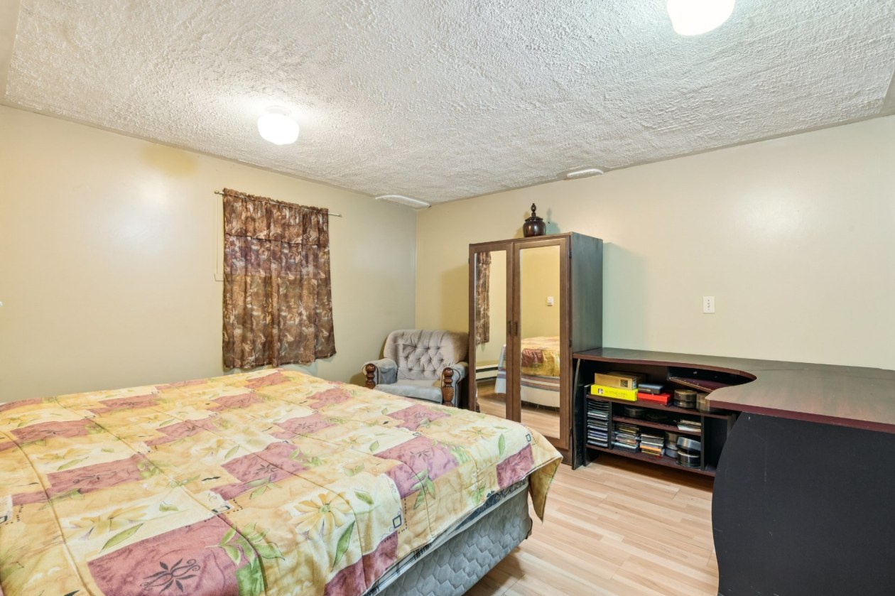 Chambre à coucher — 1799A, Rue Delorme, Laval (Vimont), H7M2W4, Laval (Vimont)