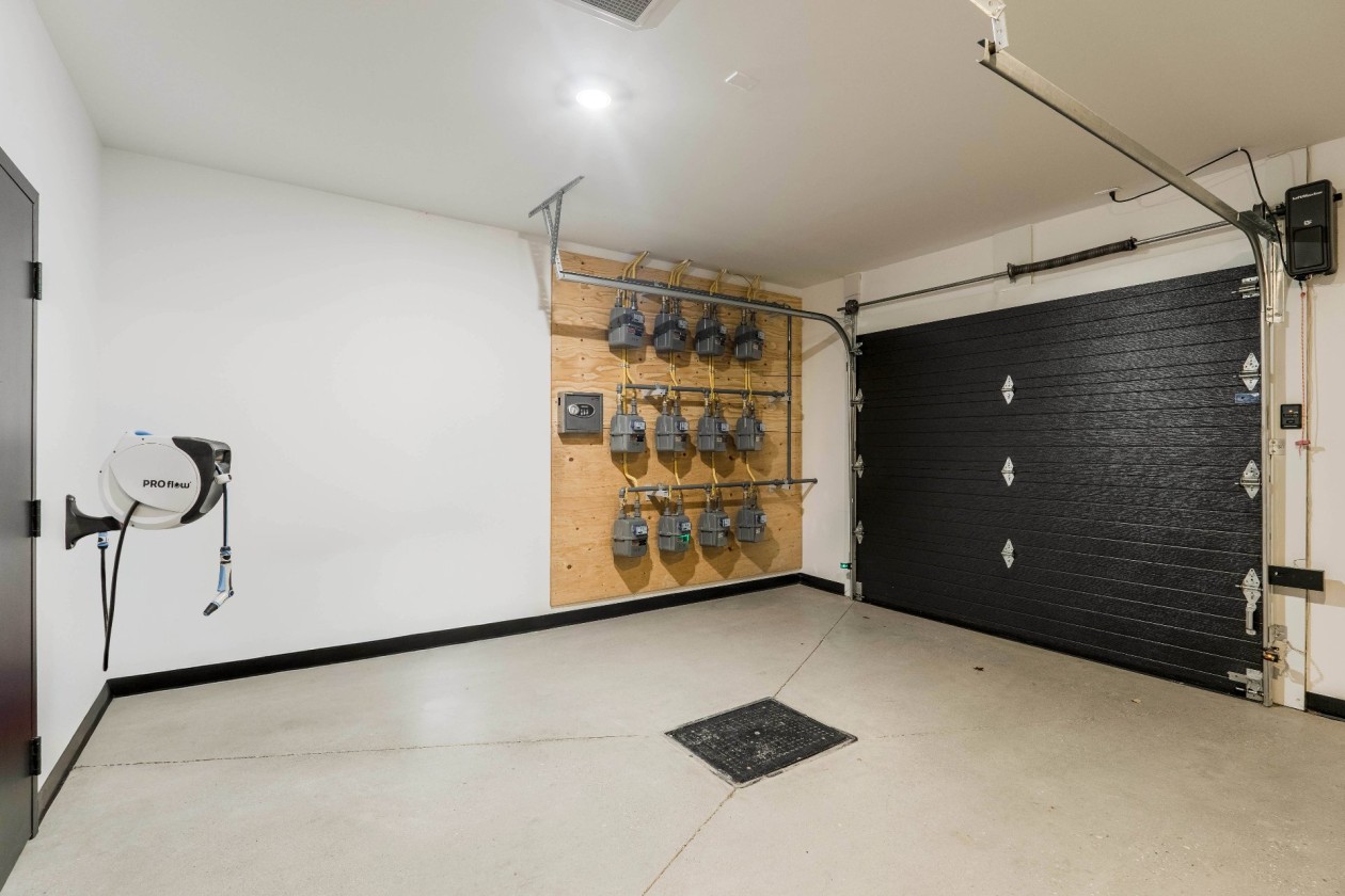 Atelier — 2620, Ch. du Parc, 3300, Orford, J1X7A2, Orford