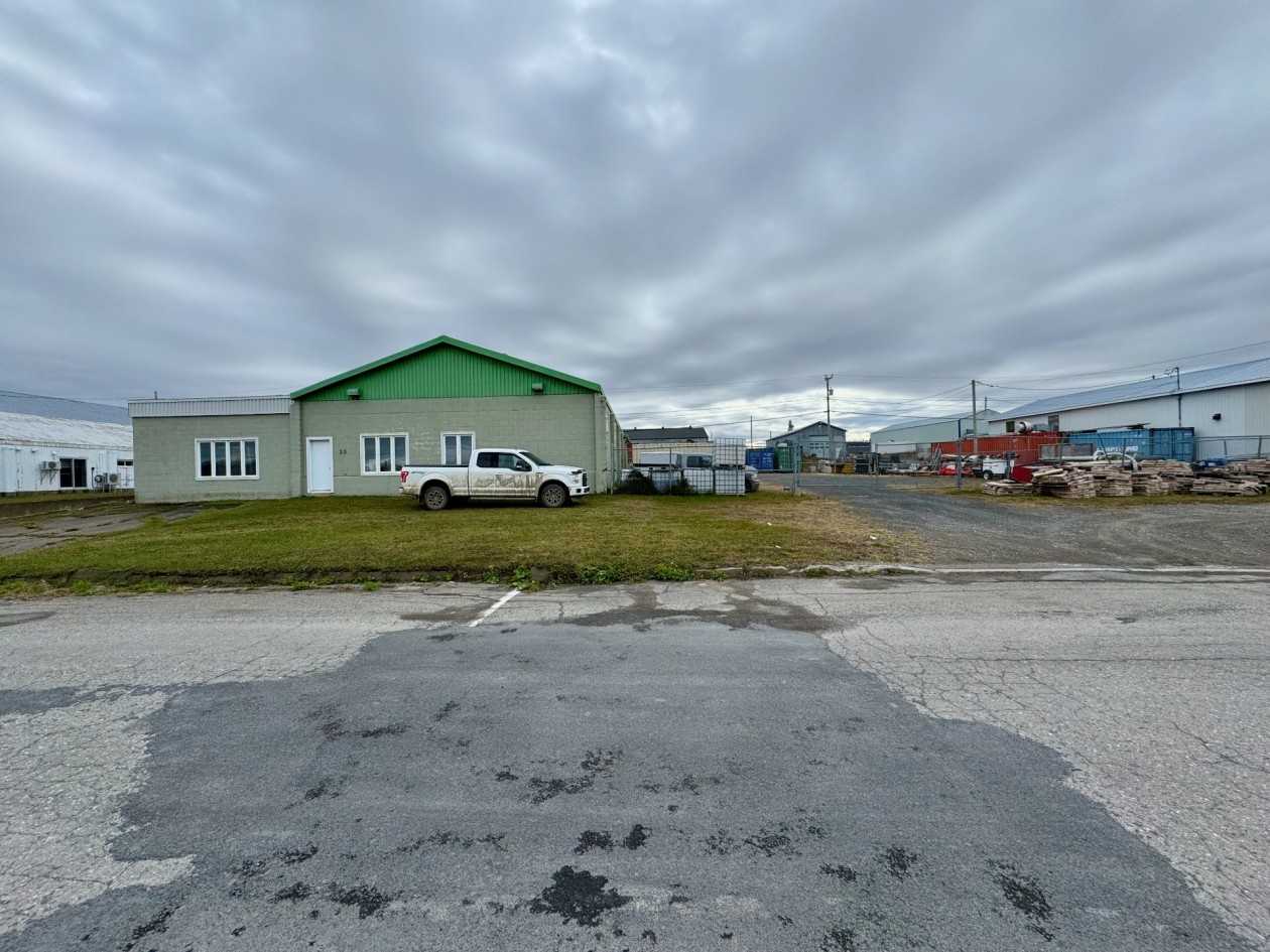 Façade — 33, Rue Brillant, Matane, G4W2B6, Matane
