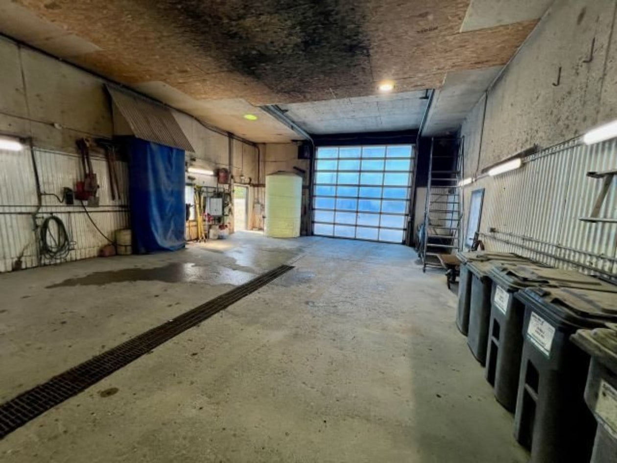 Garage — 115, Route 132 O., Sainte-Angèle-de-Mérici, G0J2H0, Sainte-Angèle-de-Mérici