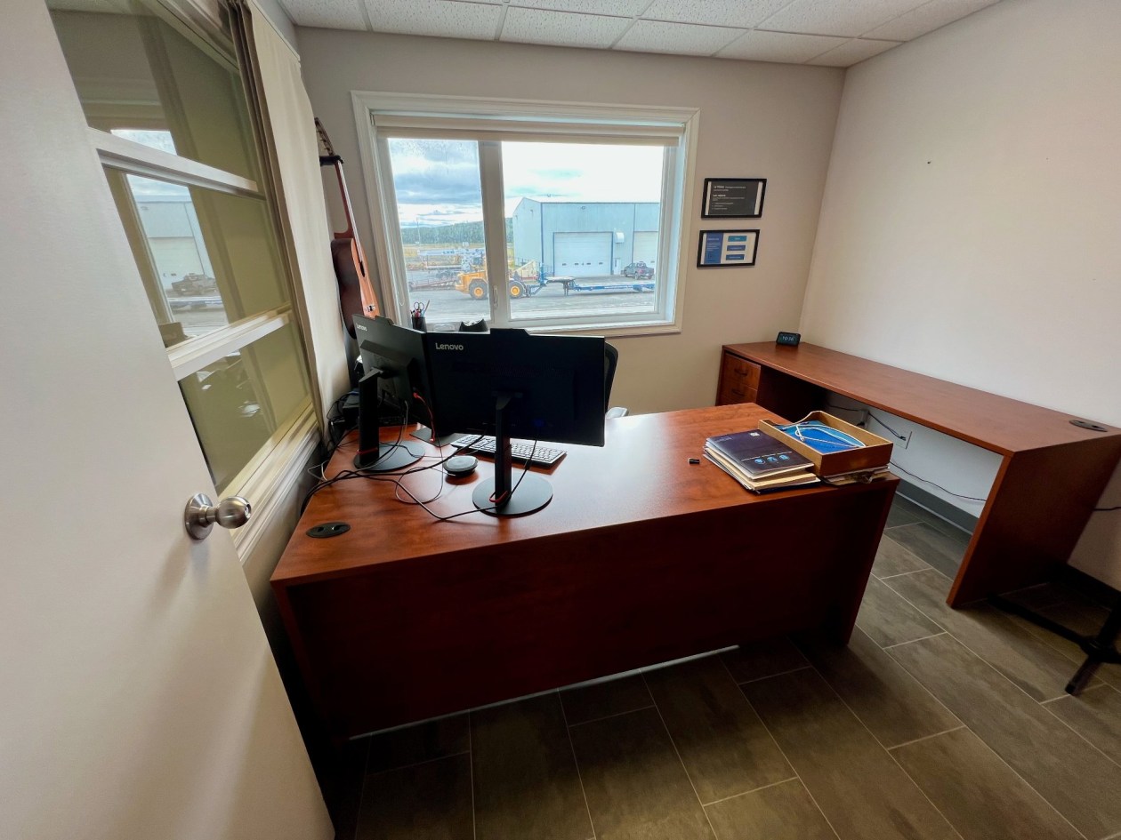 Bureau — 126, Rue Savard, Matane, G4W0J3, Matane