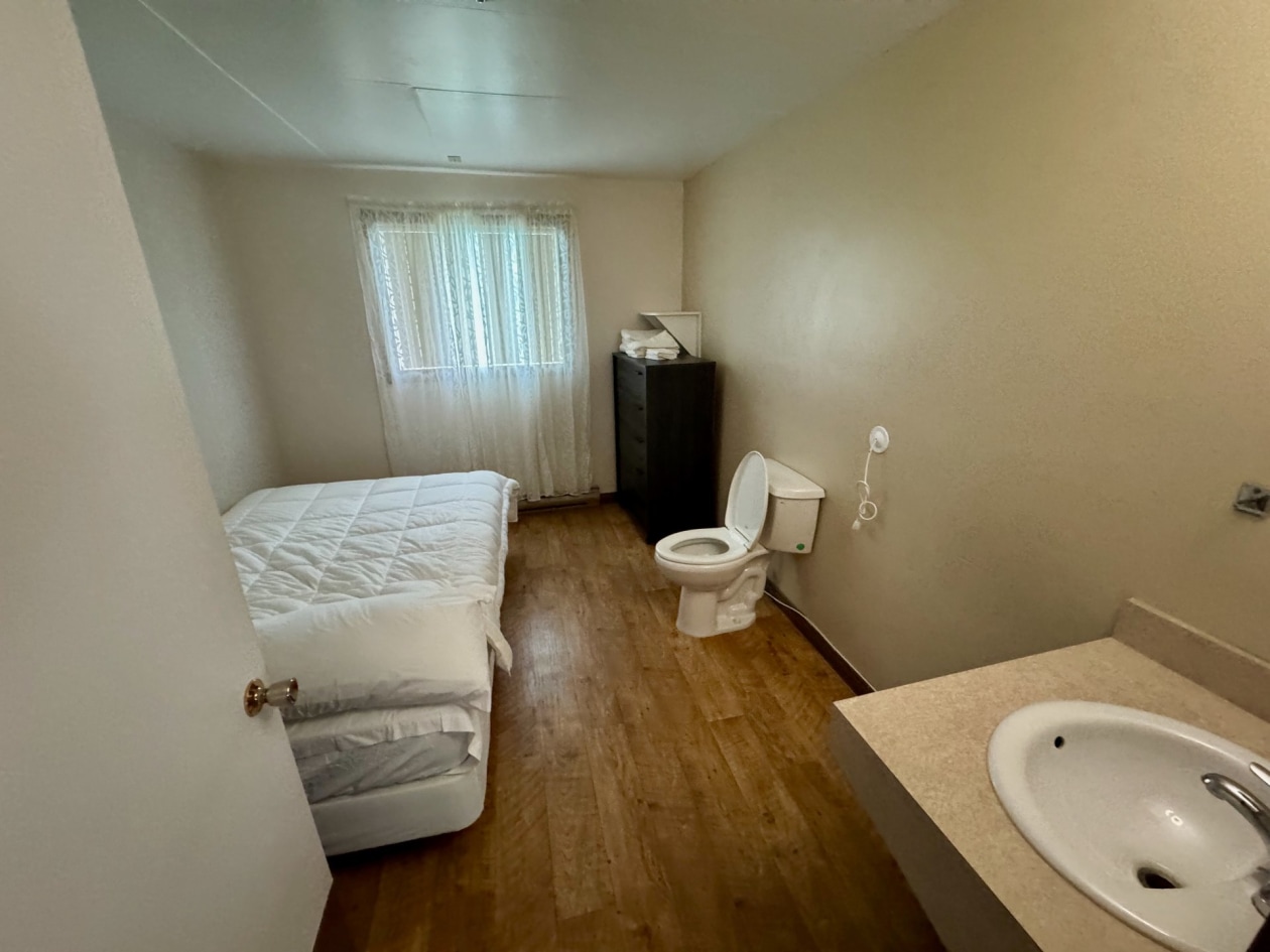 Chambre à coucher — 203, Rue Druillettes, Matane, G4W2B6, Matane