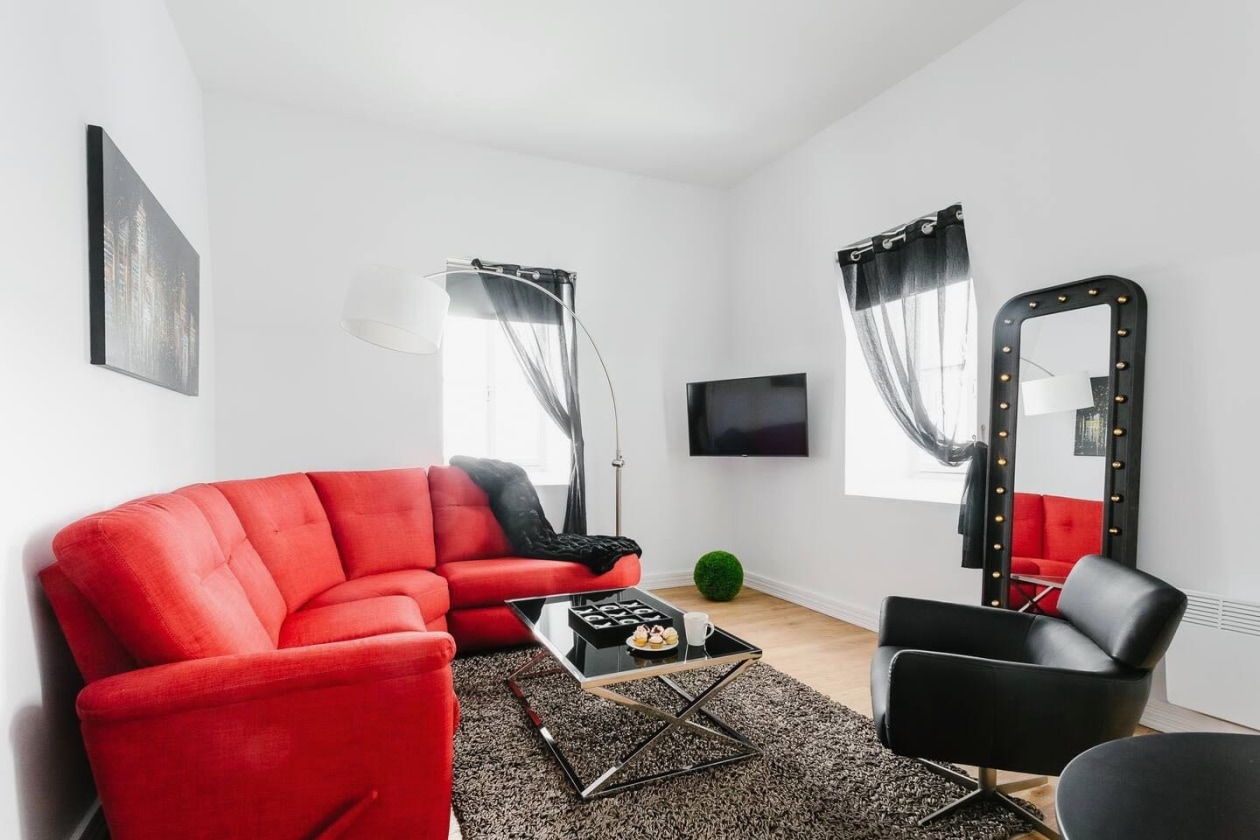 Salon — 527, Av. St-Jérome, 1 À 9, Matane, G4W3B8, Matane
