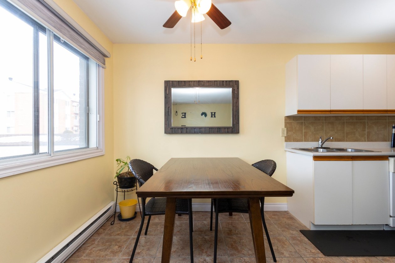 Salle à manger — 6080, Rue Lise-Charbonneau, 204, Longueuil (Saint-Hubert), J3Y8M9, Longueuil (Saint-Hubert)