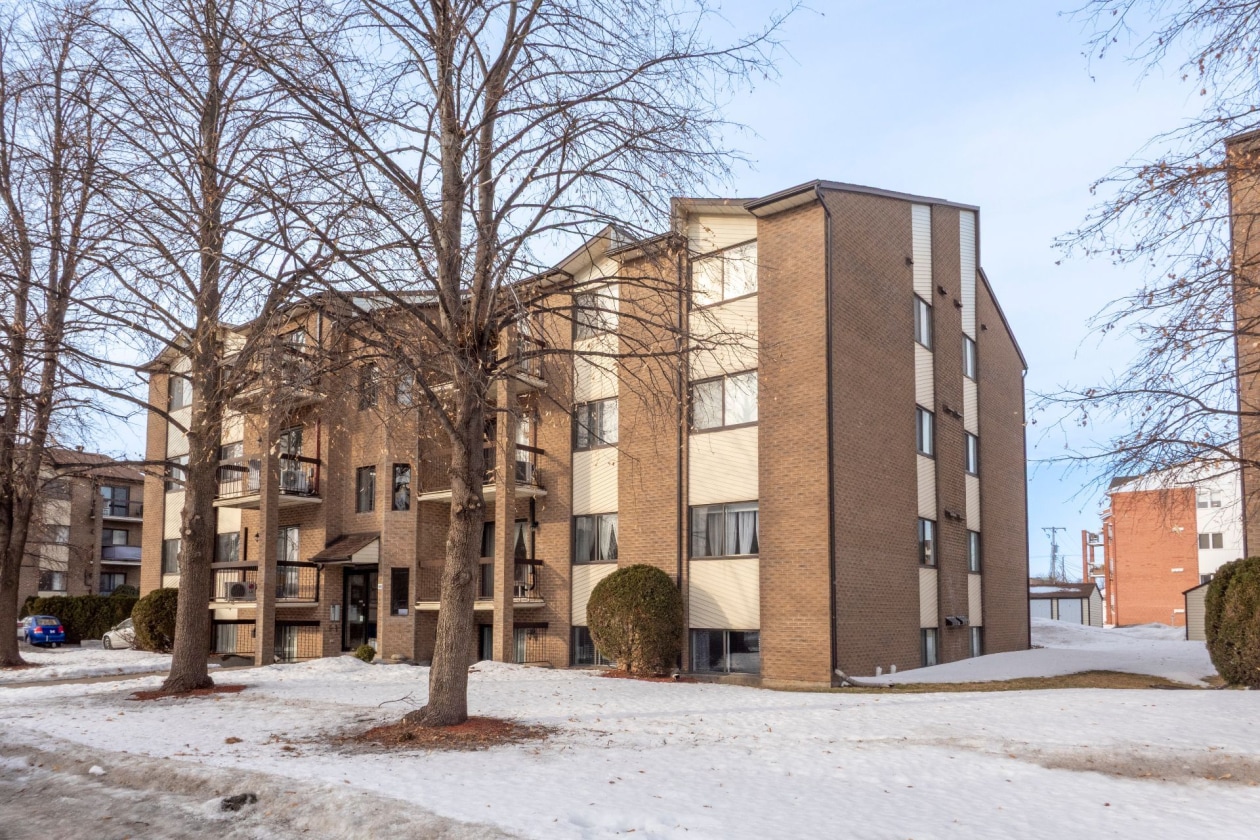 Façade — 6080, Rue Lise-Charbonneau, 204, Longueuil (Saint-Hubert), J3Y8M9, Longueuil (Saint-Hubert)