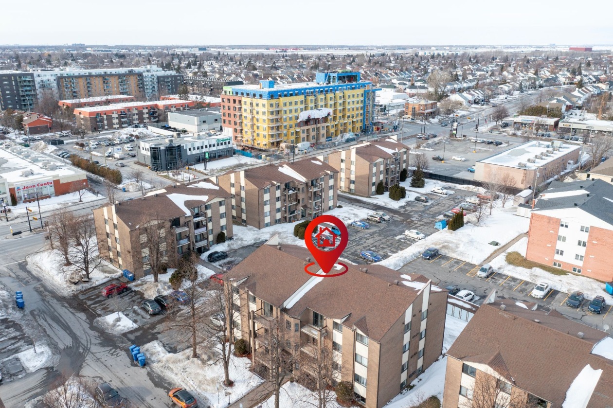 Photo aérienne — 6080, Rue Lise-Charbonneau, 204, Longueuil (Saint-Hubert), J3Y8M9, Longueuil (Saint-Hubert)