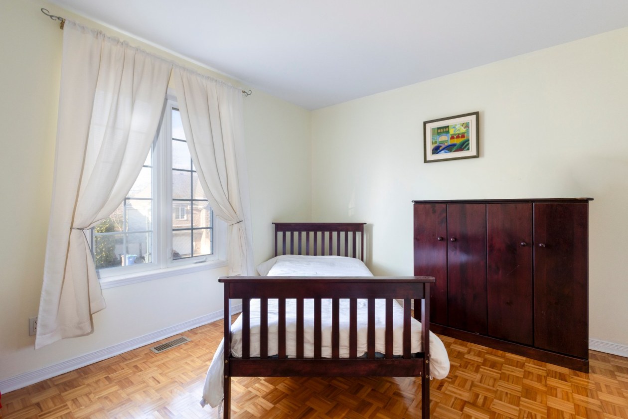 Chambre à coucher — 2, Place des Ormes, Châteauguay, J6J6B5, Châteauguay