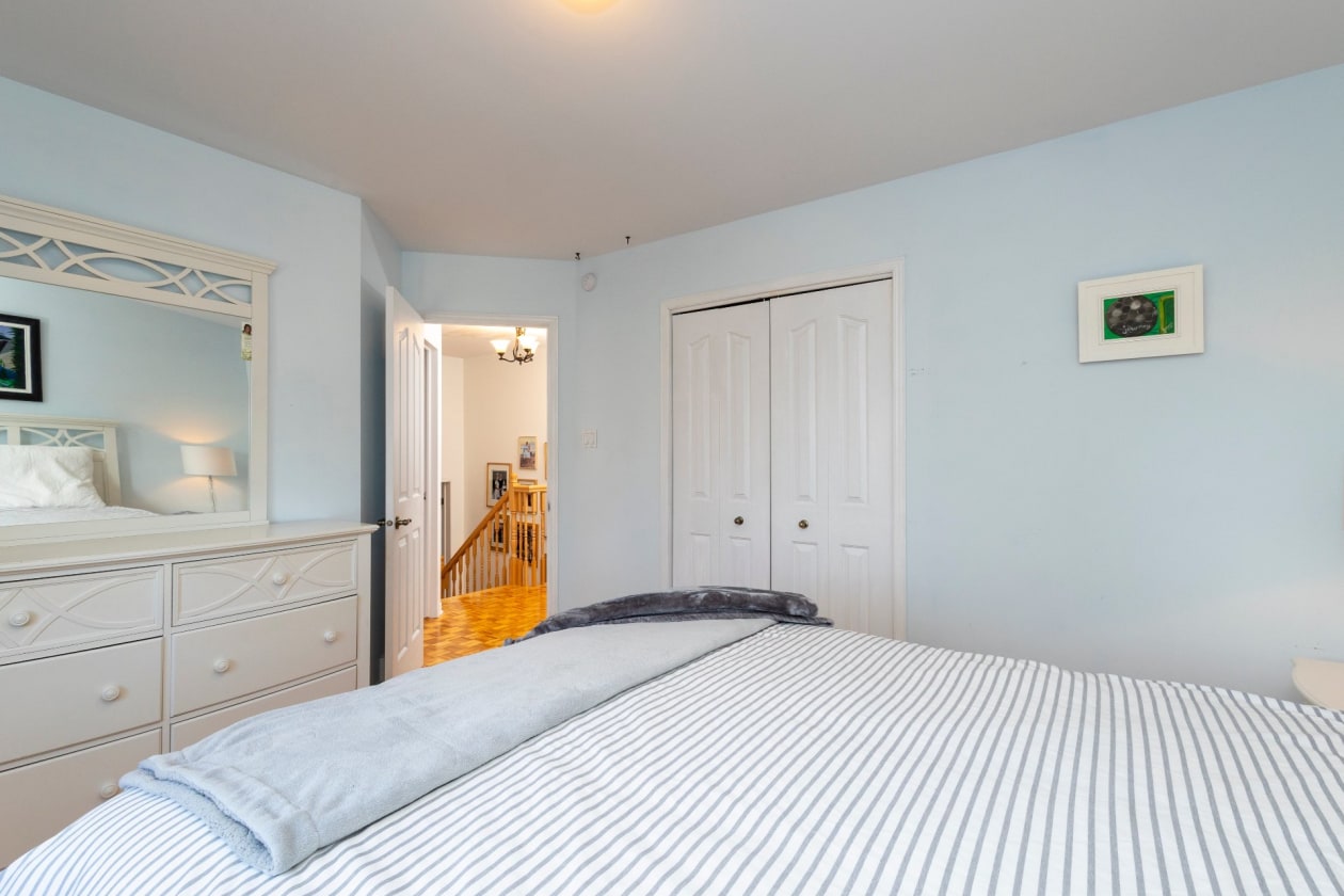 Chambre à coucher — 2, Place des Ormes, Châteauguay, J6J6B5, Châteauguay