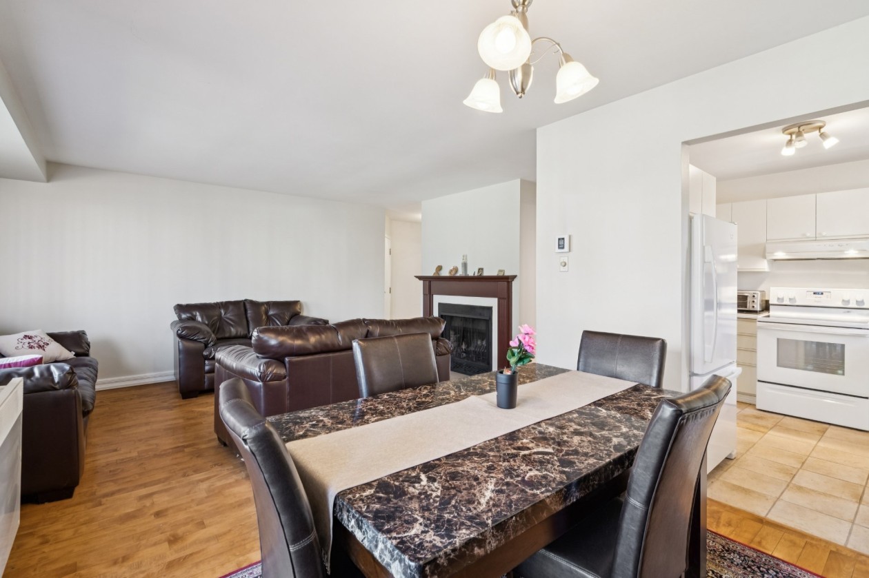 Salle à manger — 11762, Rue Pavillon, 2, Montréal (Pierrefonds-Roxboro), H8Y2Y5, Montréal (Pierrefonds-Roxboro)