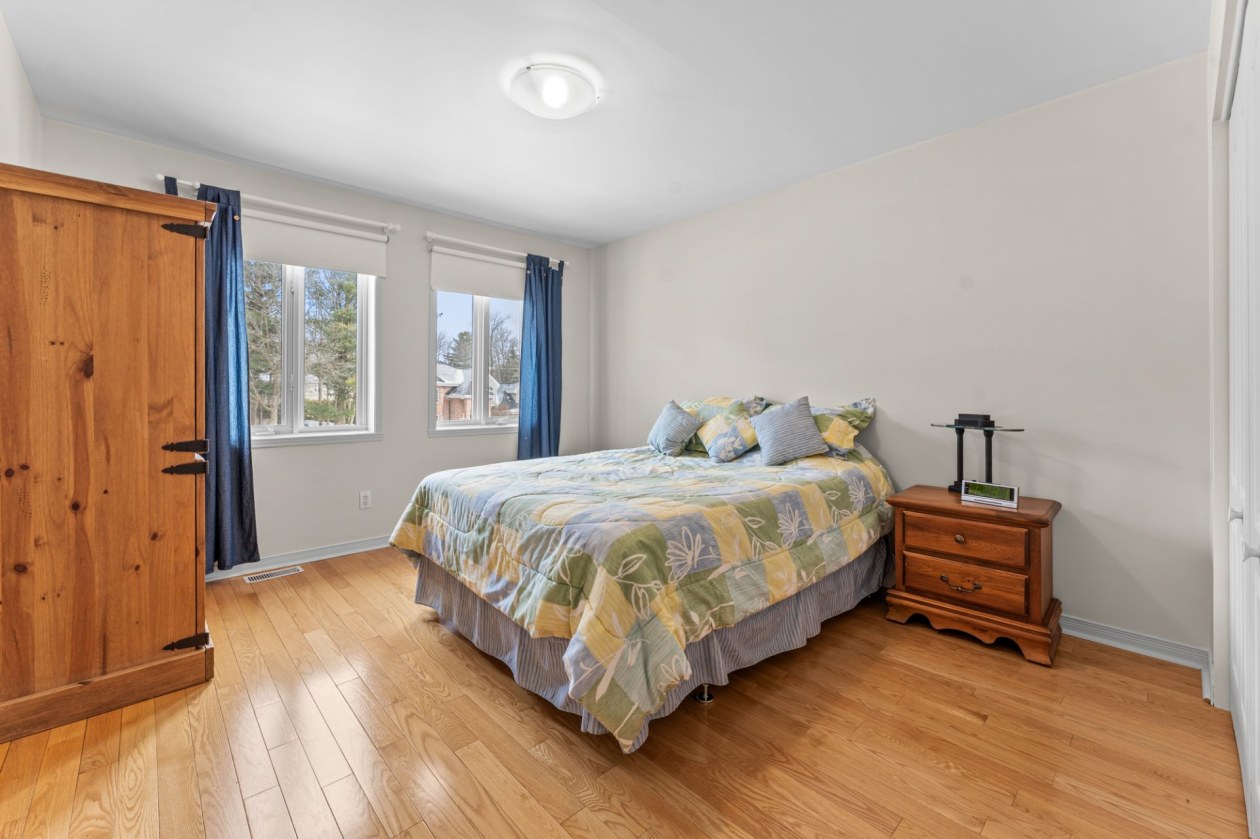 Chambre à coucher — 146, Boul. des Châteaux, Blainville, J7B1K9, Blainville