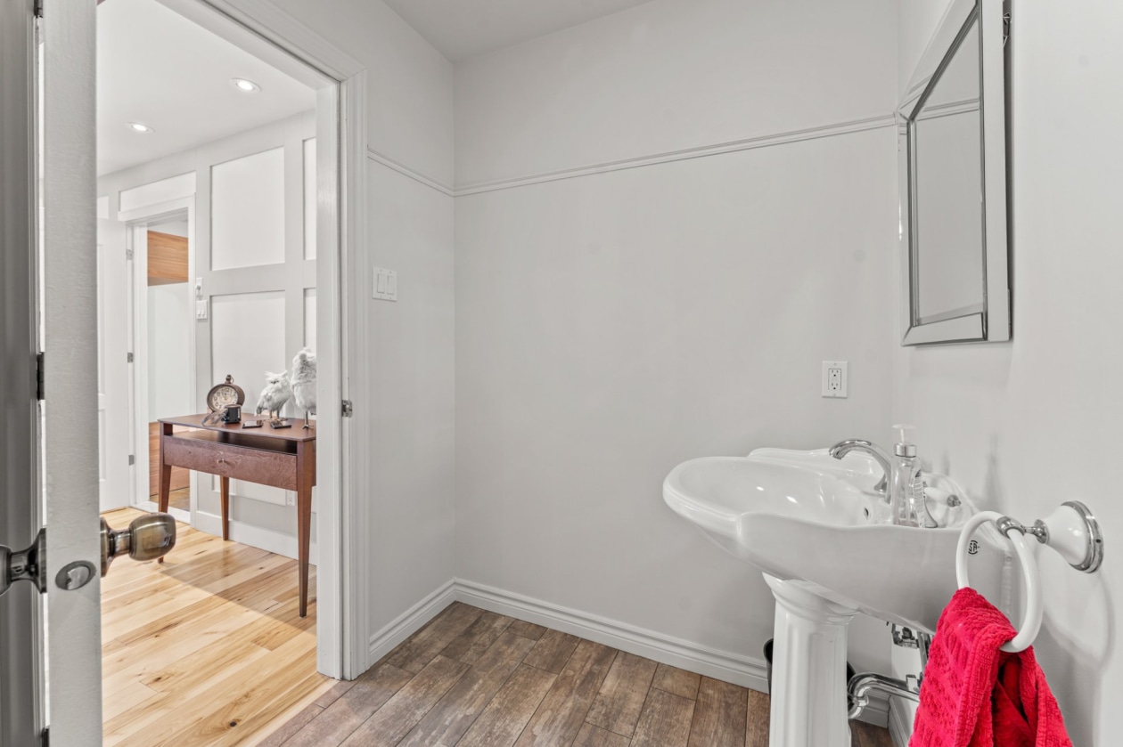 Salle d'eau — 146, Boul. des Châteaux, Blainville, J7B1K9, Blainville
