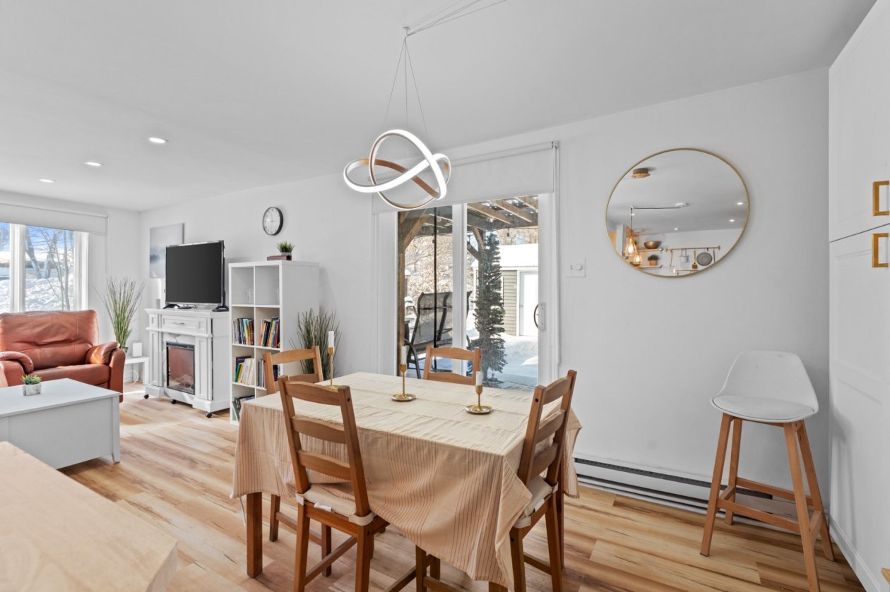 Salle à manger — 620, Ch. de la Grande-Côte, Rosemère, J7A1M8, Rosemère