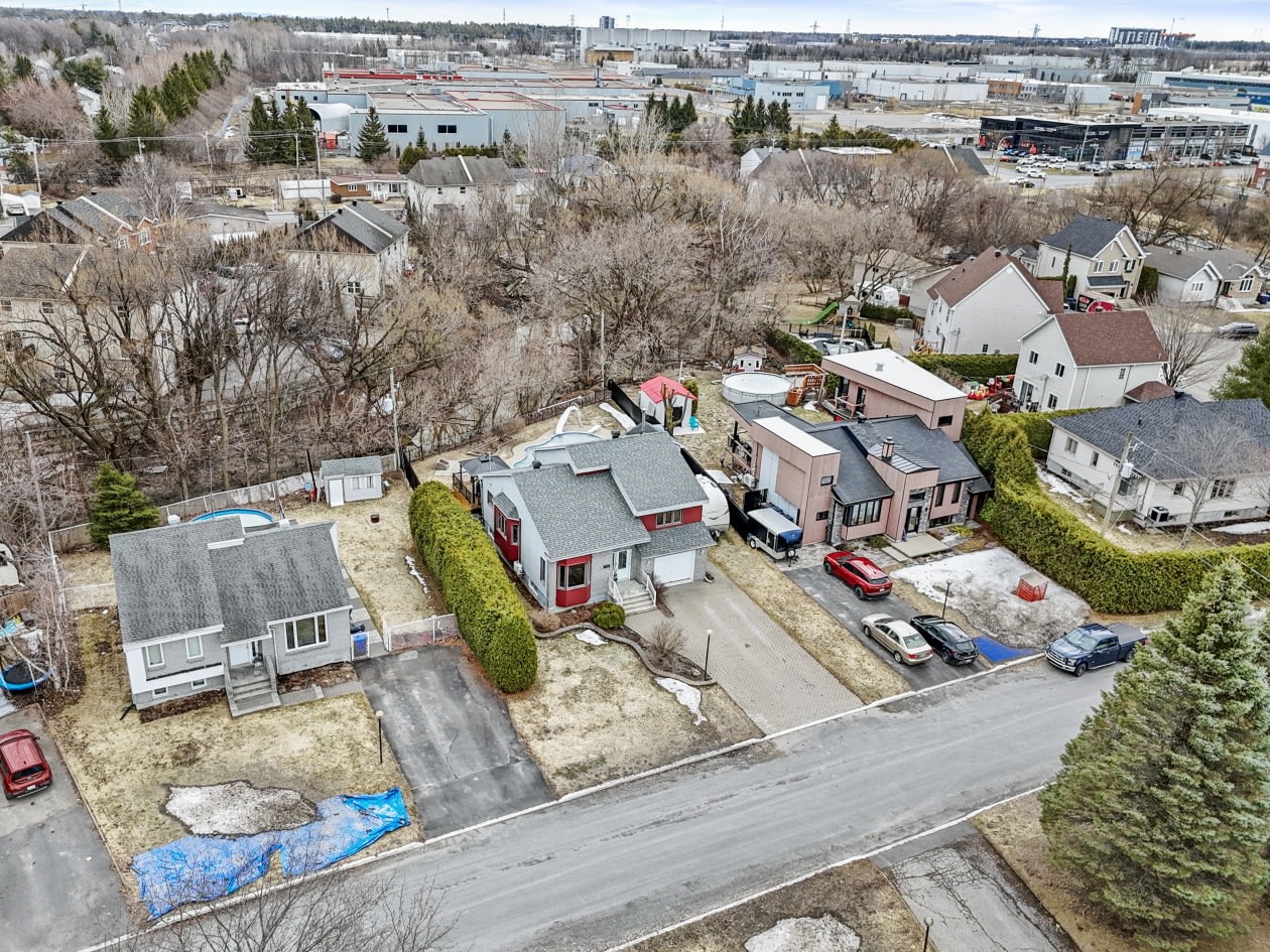 Photo 2 — 13362 Rue Gertrude-Chaumont, Mirabel, J7J 1B4, Mirabel