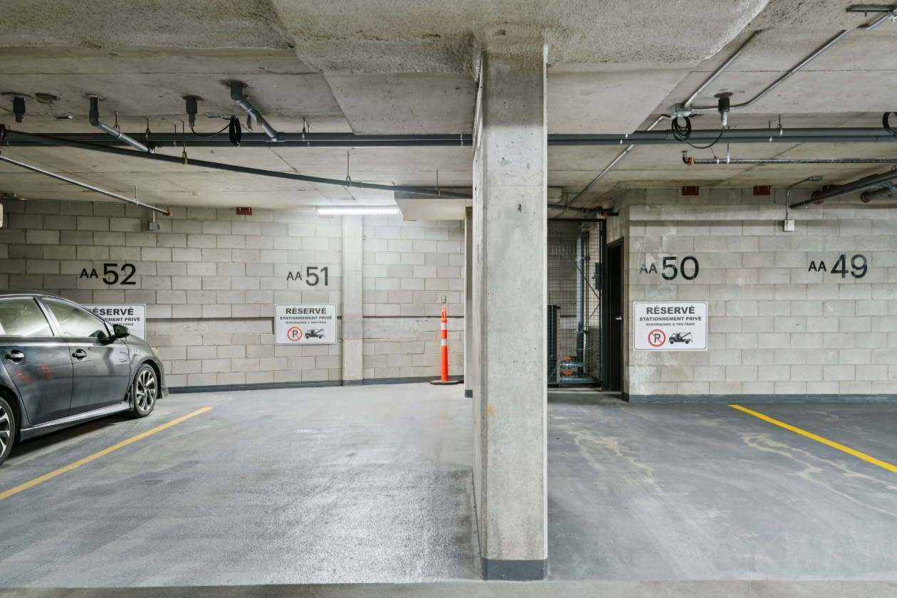 Garage — 1214, Rue William, Montréal (Le Sud-Ouest), H3C0T5, Montréal (Le Sud-Ouest)