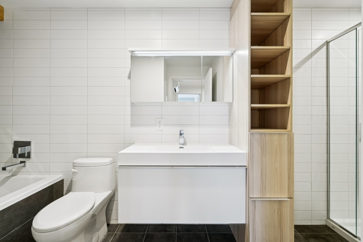 Salle de bains — 1214, Rue William, Montréal (Le Sud-Ouest), H3C0T5, Montréal (Le Sud-Ouest)