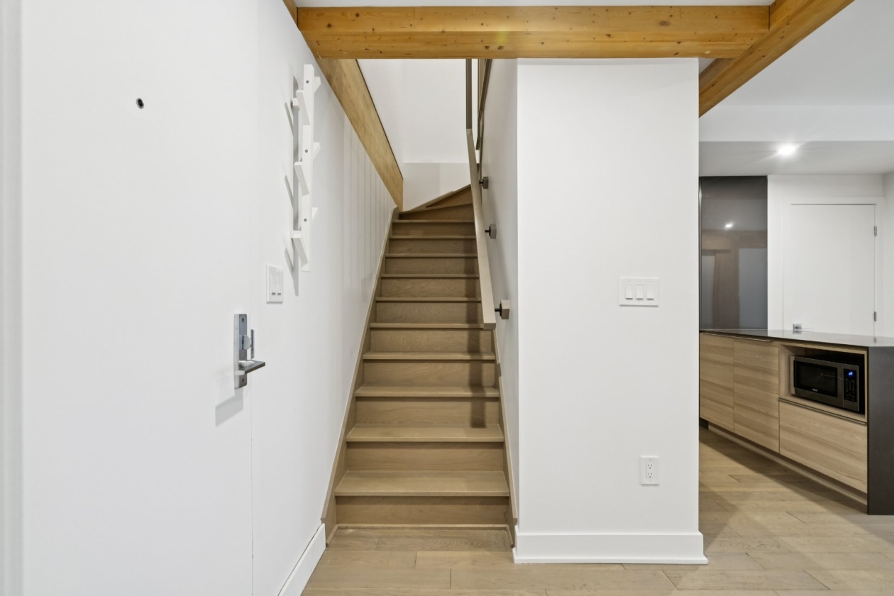 Escalier — 1214, Rue William, Montréal (Le Sud-Ouest), H3C0T5, Montréal (Le Sud-Ouest)