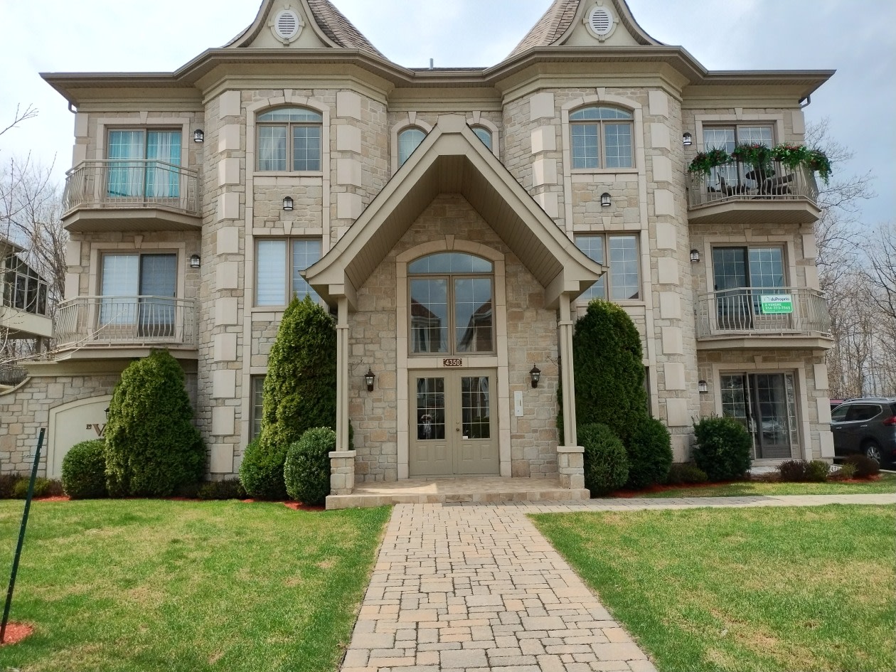 4350 Rue du Catamaran