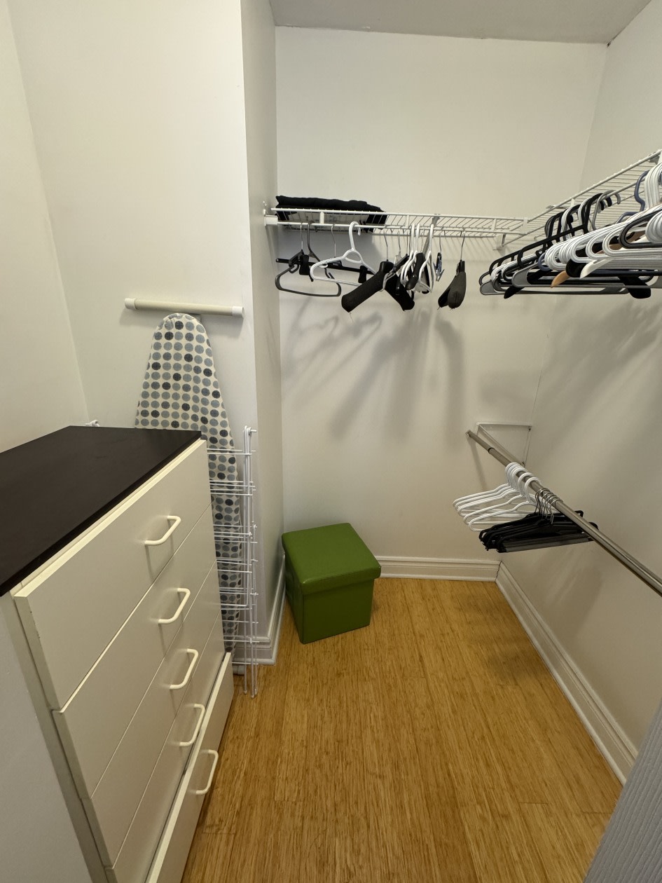 Chambre à coucher — 98 Rue Charlotte, 457, Montréal, H2X 3V2, Montréal