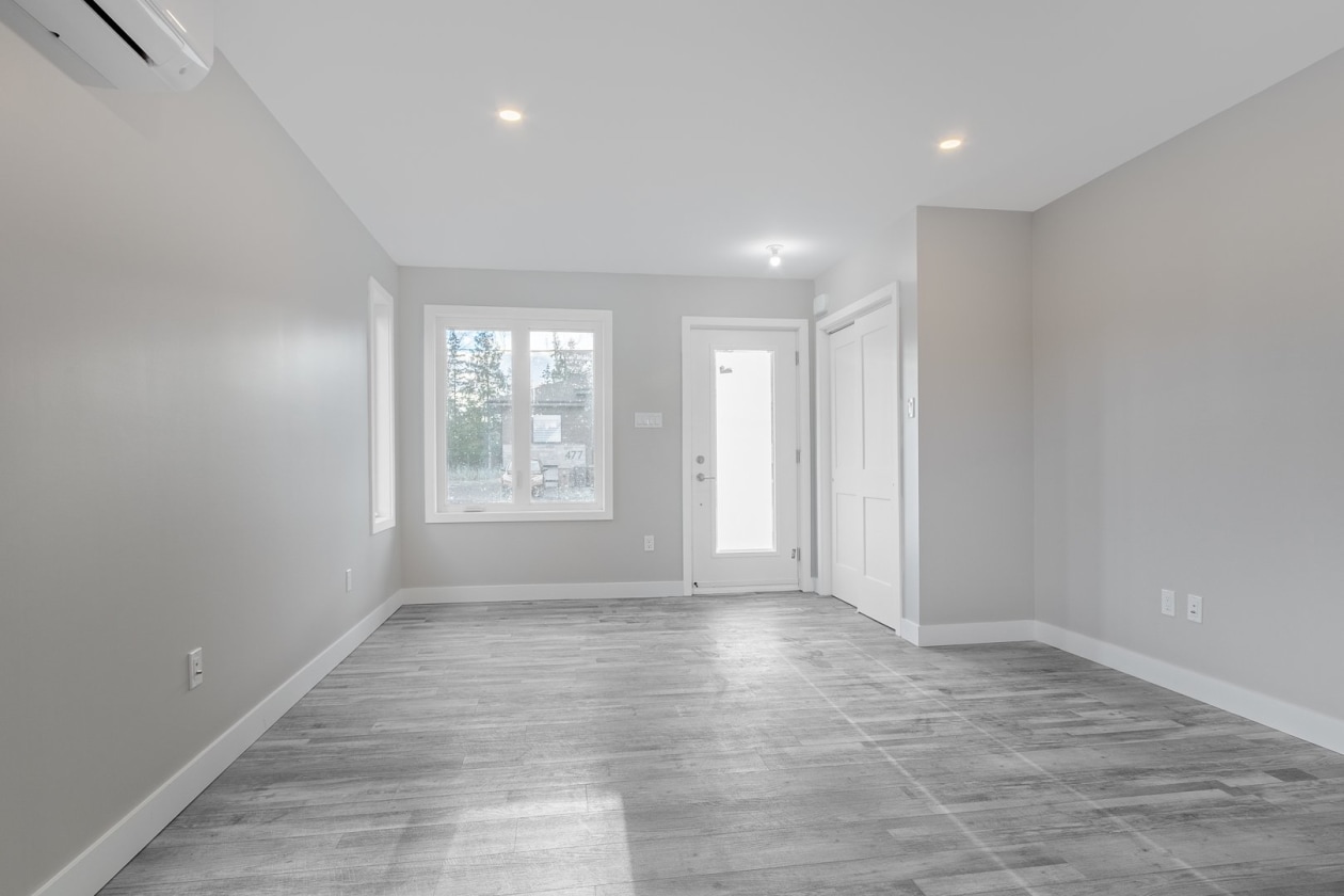 Salon — 472, Rue Marcel-Faucher, Sainte-Croix, G0S2H0, Sainte-Croix