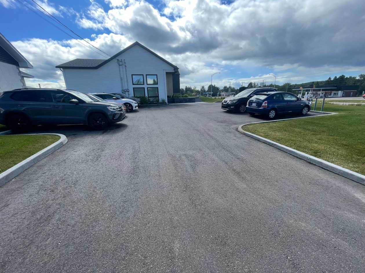 Photo 9 — 5799 - 5807, Boul. Talbot, Saguenay (Laterrière), G7N1V9, Saguenay (Laterrière)