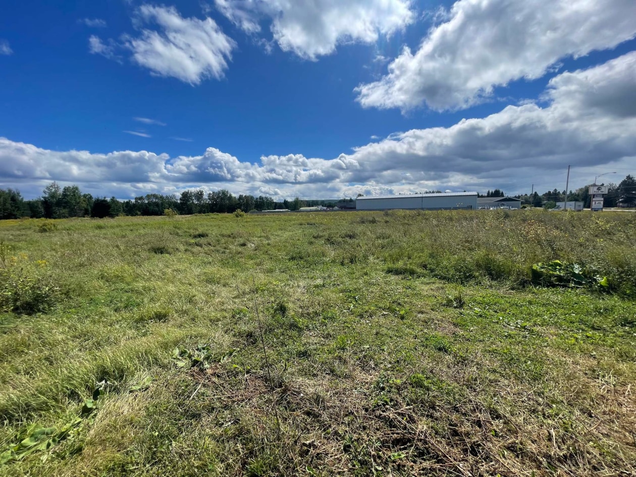 Terrain — 5799 - 5807, Boul. Talbot, Saguenay (Laterrière), G7N1V9, Saguenay (Laterrière)