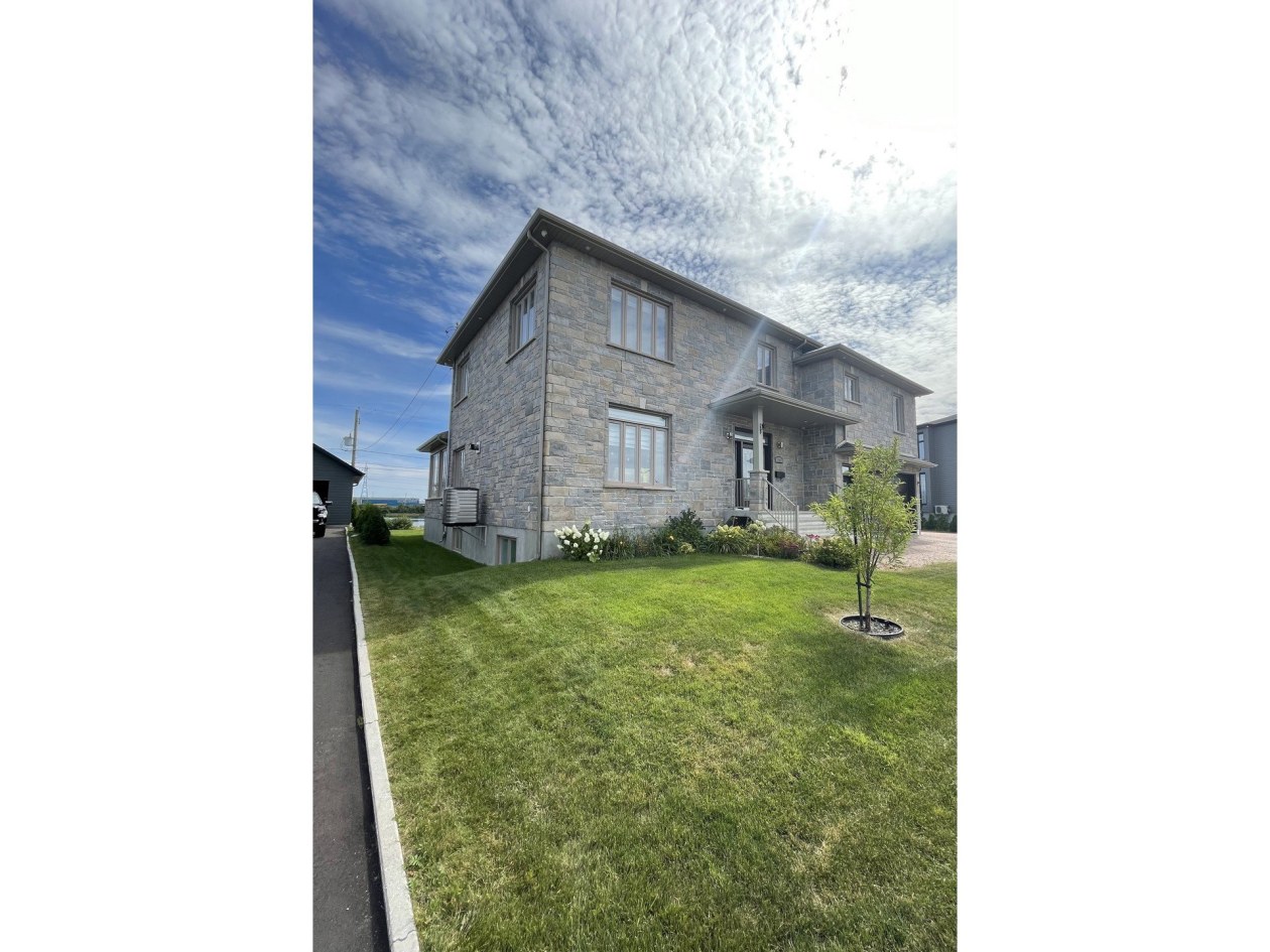 Façade — 1787, Rue Gabriel, Saguenay (Chicoutimi), G7J0G4, Saguenay (Chicoutimi)
