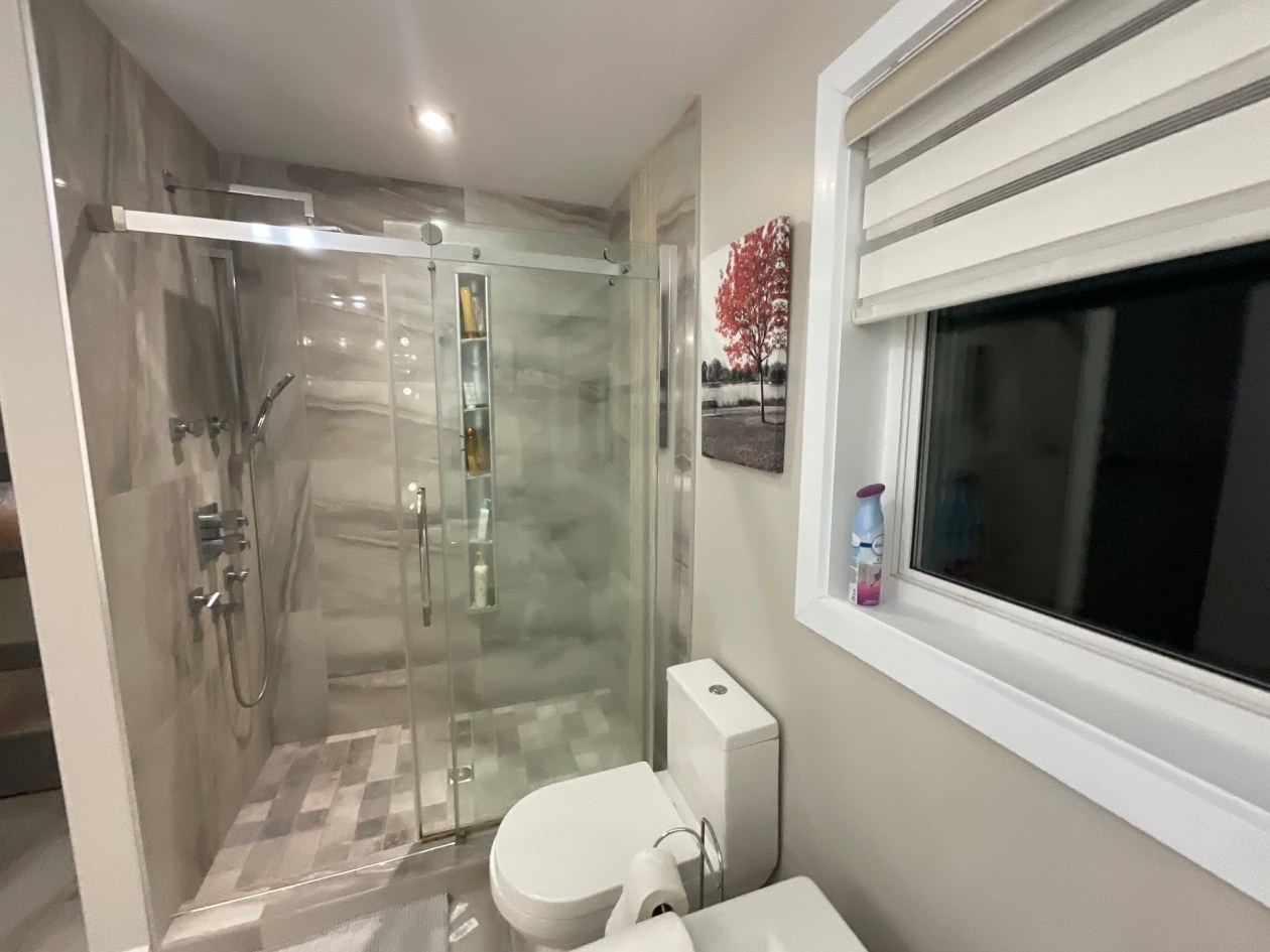 Salle de bains — 1787, Rue Gabriel, Saguenay (Chicoutimi), G7J0G4, Saguenay (Chicoutimi)