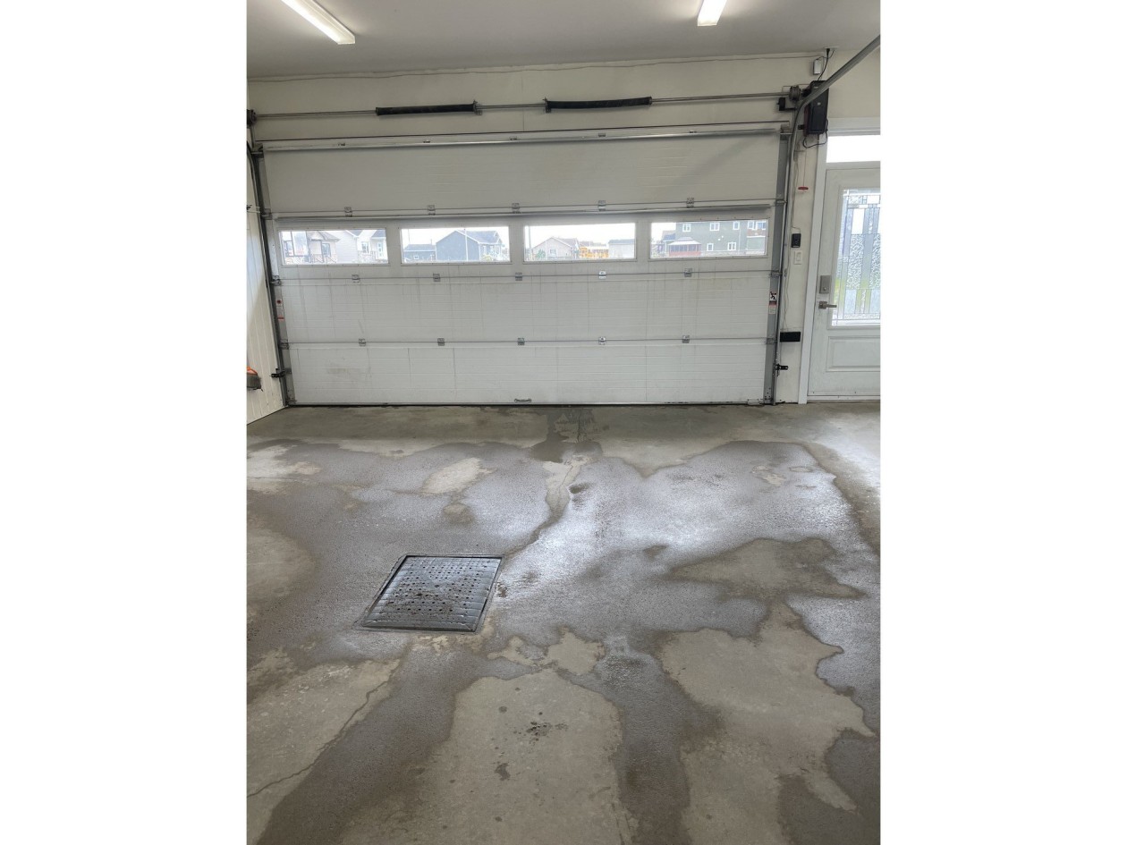 Garage — 1787, Rue Gabriel, Saguenay (Chicoutimi), G7J0G4, Saguenay (Chicoutimi)