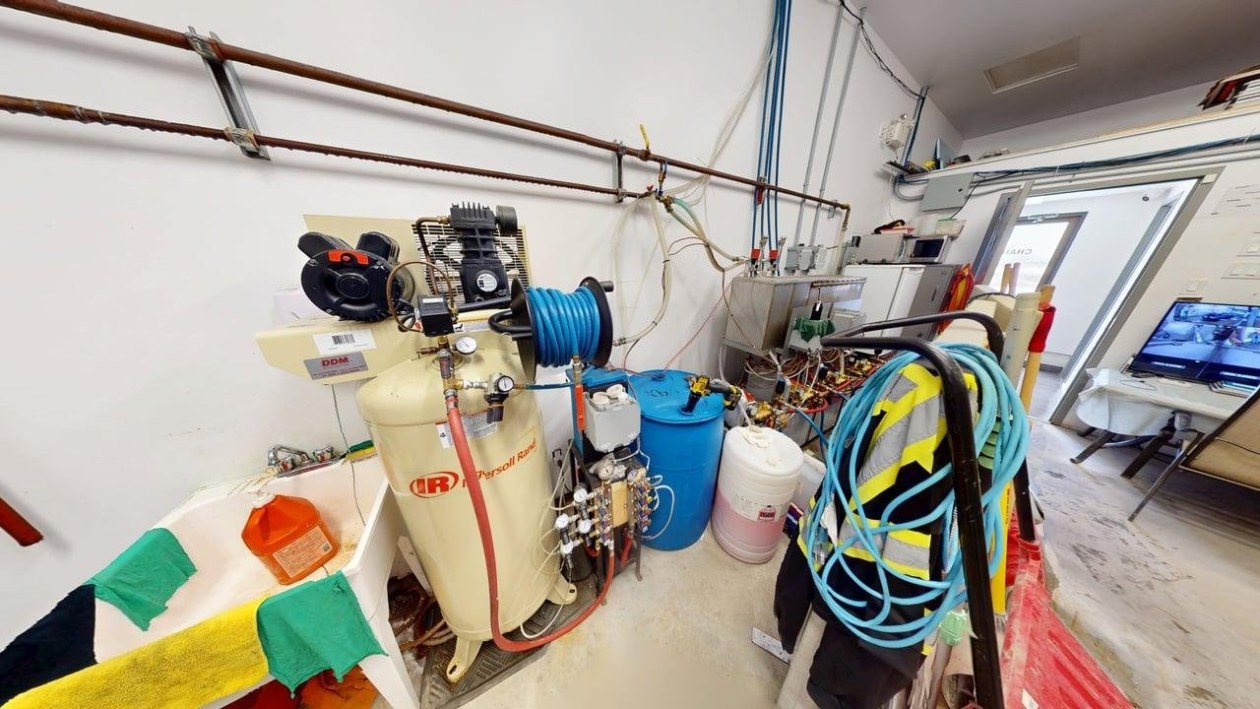 Atelier — 940, Boul. Ste-Geneviève, Saguenay (Chicoutimi), G7G2G4, Saguenay (Chicoutimi)