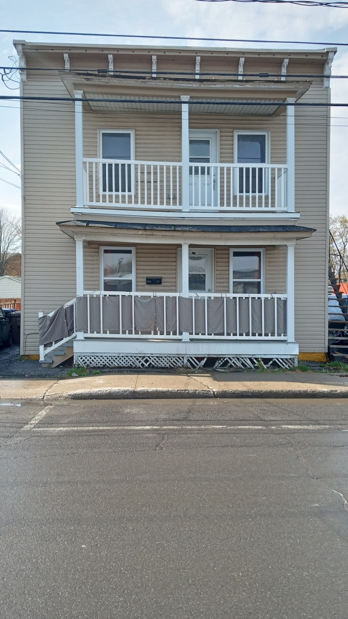 Photo 2 — 290-292 Rue Saint-Jacques, Saint-Jean-sur-Richelieu, J3B 2L2, Saint-Jean-sur-Richelieu