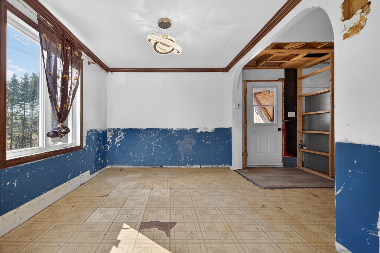 Salle à manger — 233, Rue Thériault, Padoue, G0J1X0, Padoue