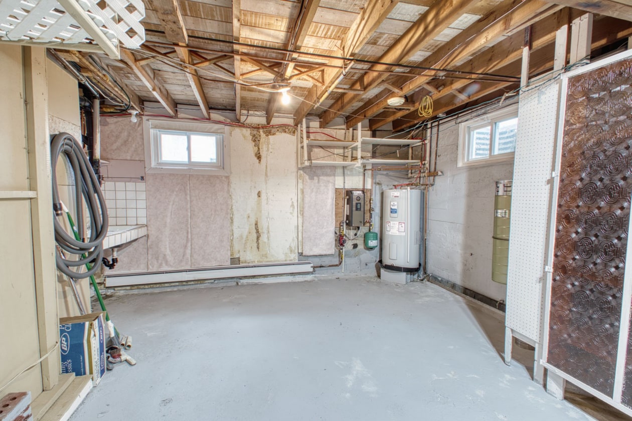 Atelier — 770, Rue Thibault, Sherbrooke (Les Nations), J1H3B2, Sherbrooke (Les Nations)