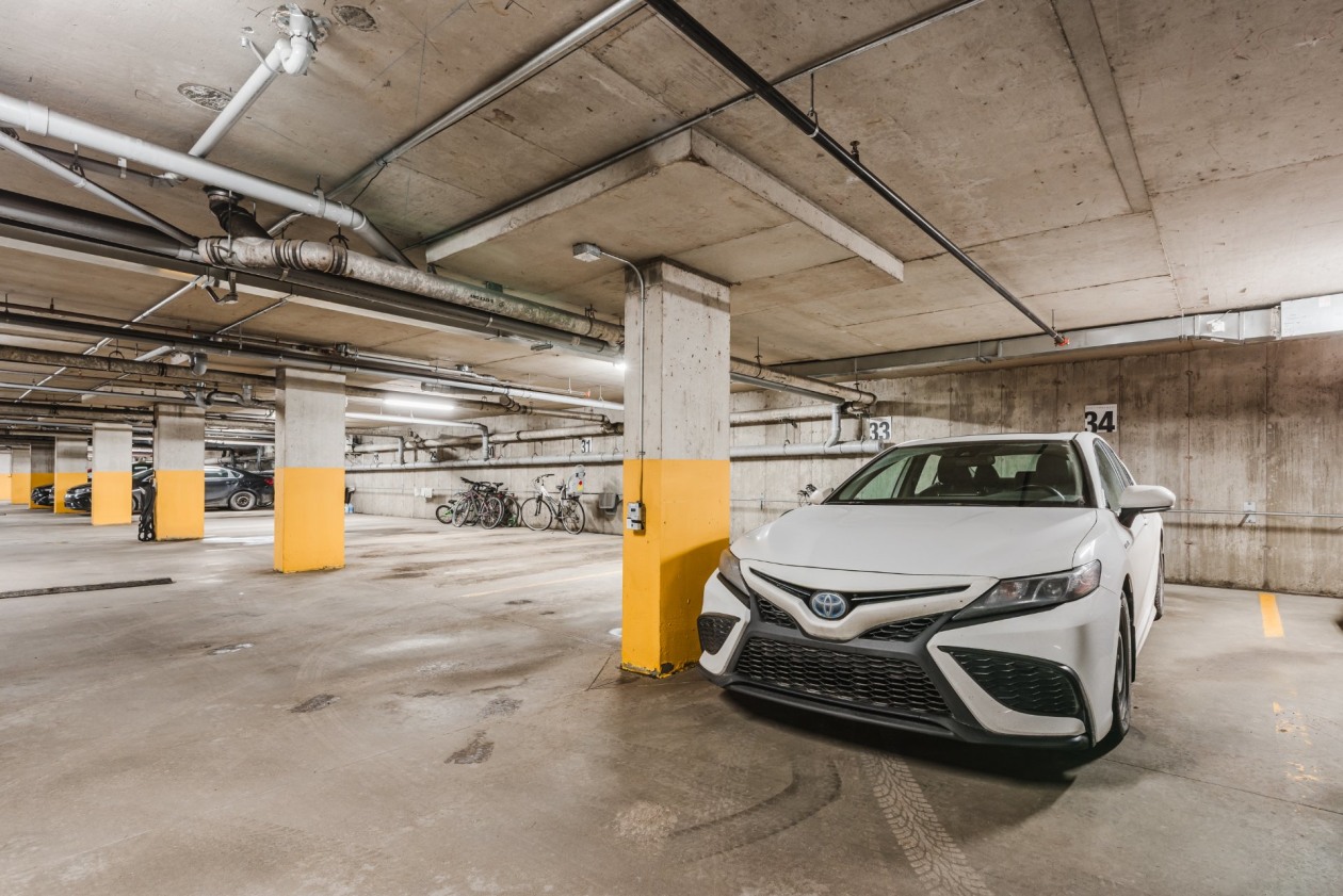 Garage — 9403, Rue Hochelaga, 207, Montréal (Mercier/Hochelaga-Maisonneuve), H1L2P7, Montréal (Mercier/Hochelaga-Maisonneuve)