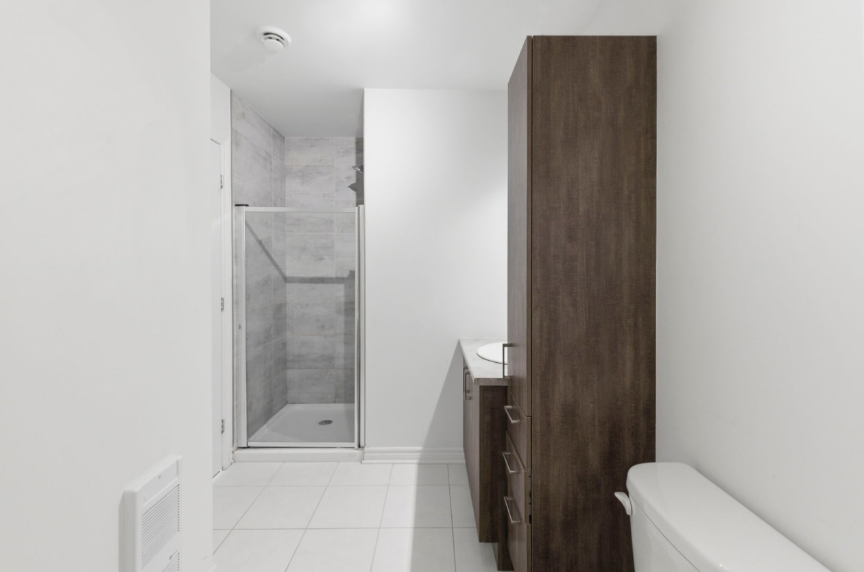 Salle de bains — 325, Rue Ste-Catherine, 404, Saint-Constant, J5A0G1, Saint-Constant